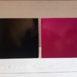 tavoletta colore nero e fucsia per alimenti