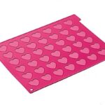 tappeto per macaron forma cuore silikomart